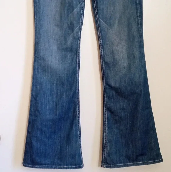 William Rast Daisy Super Flare jeans GUC women size 27 - Picture 2 of 9